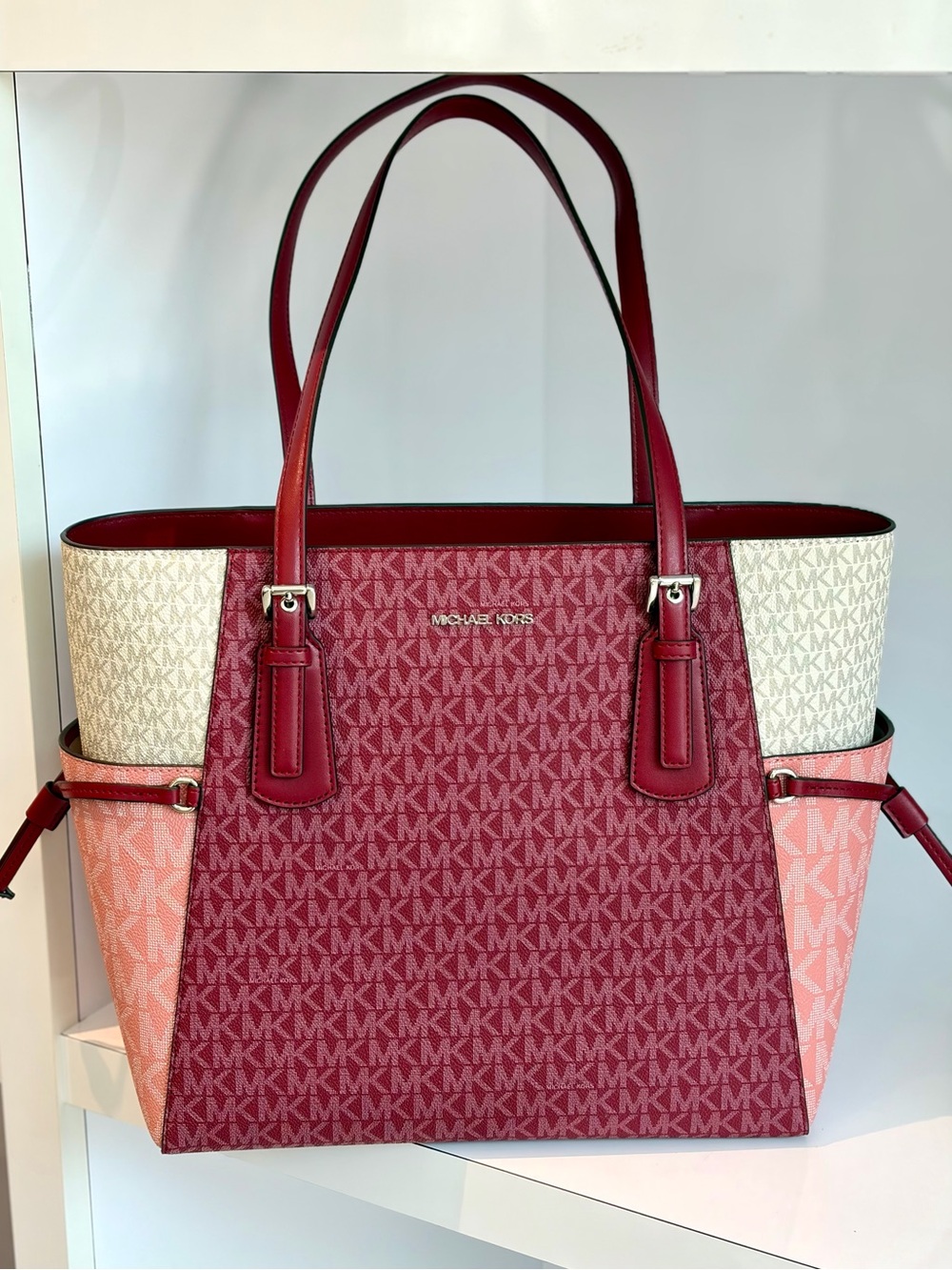 Michael Kors Voyager Large Color-Block Signature Logo Tote Shoulder Bag